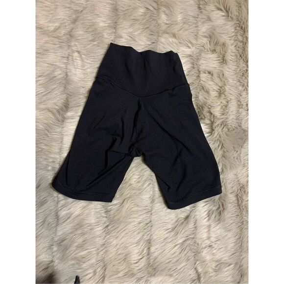 Offline by Aerie Real Me Hi-Rise Cross waist Bike short 7” inseam size XS - Picture 3 of 6